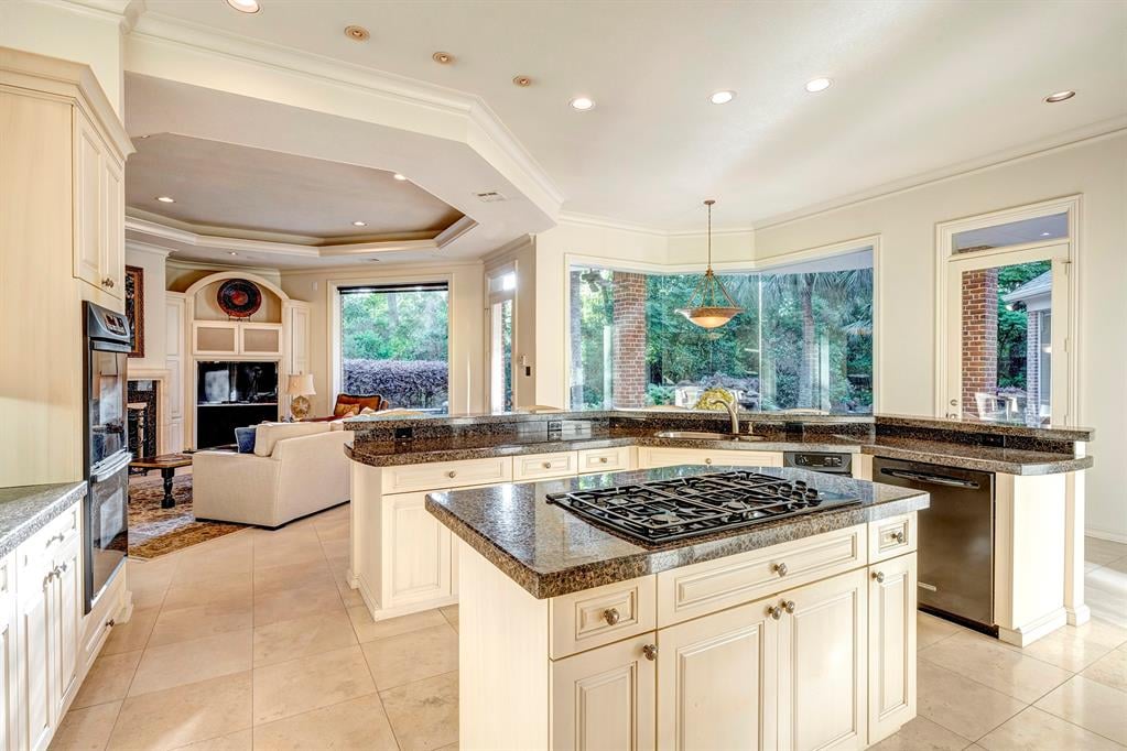 135 Hickory Ridge Dr