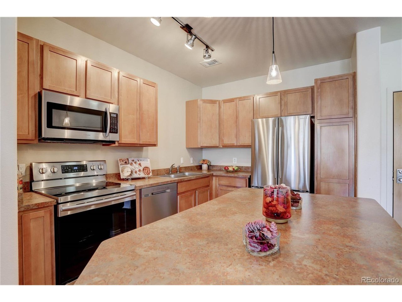 10184 Park Meadows Drive Unit# 1213