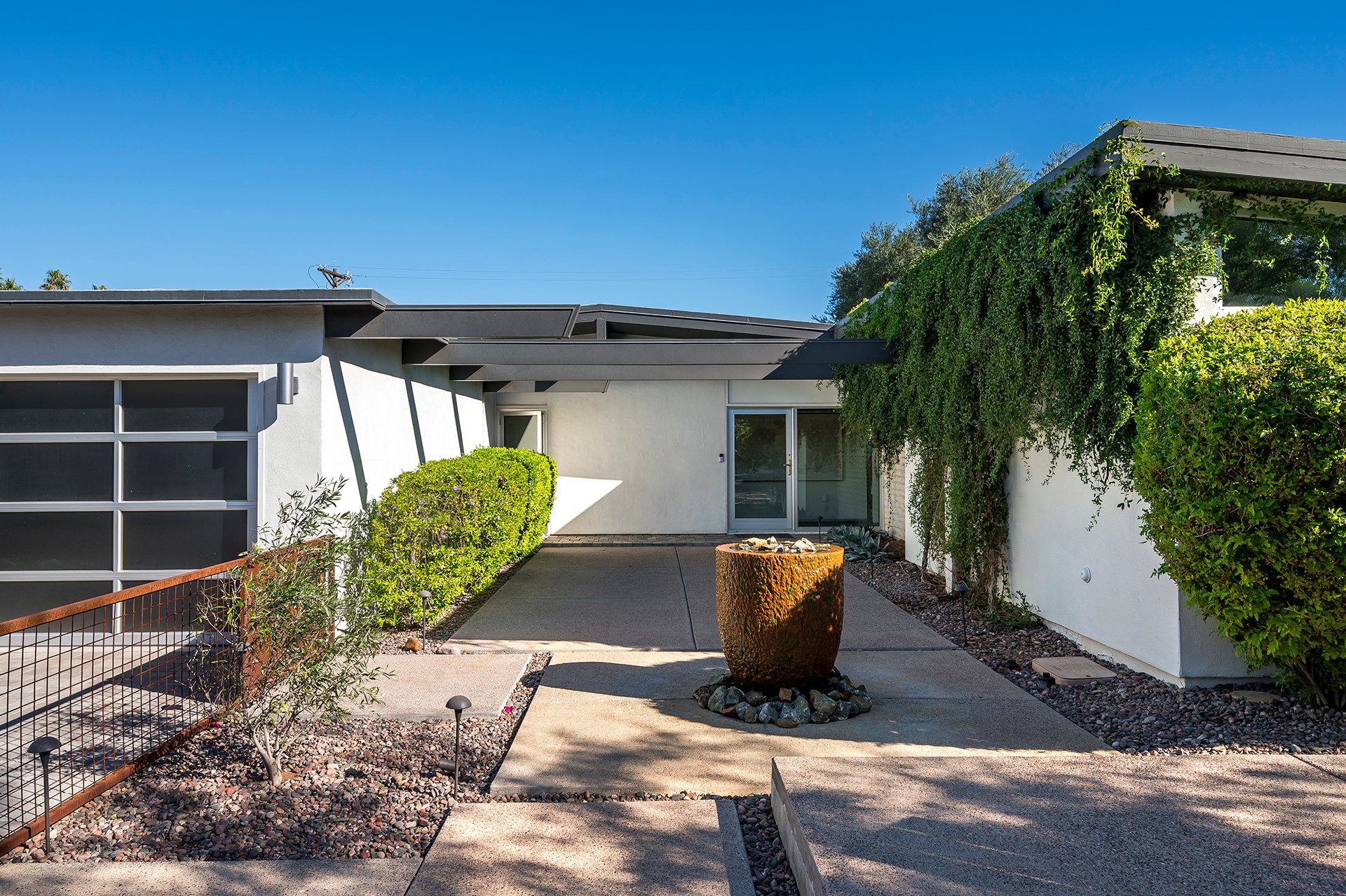 3127 N 60TH Street