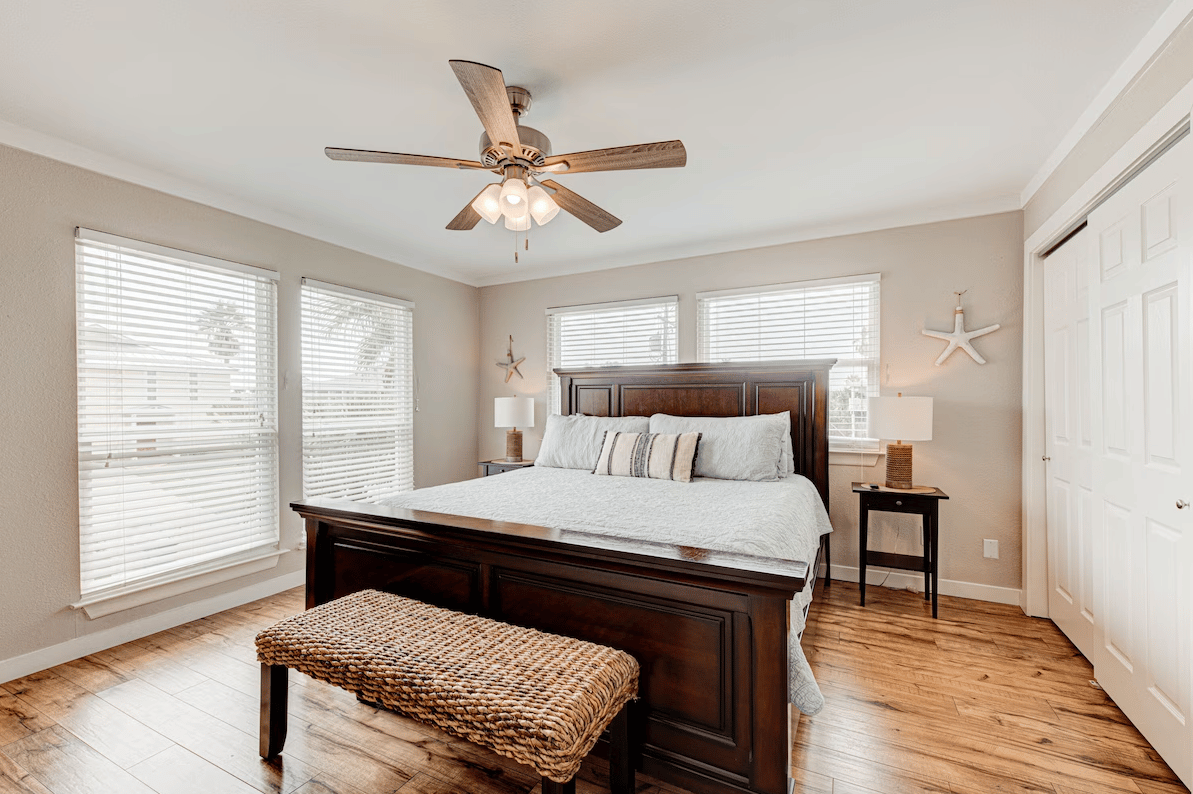 Seller Financing Available! Rockport Home With Runway Canal Views!