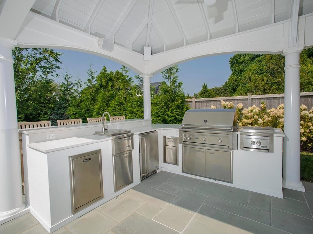 264 Katama Rd
