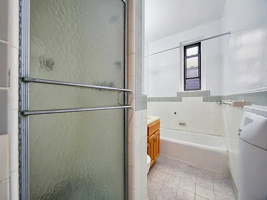 657 East 26th Street #5R