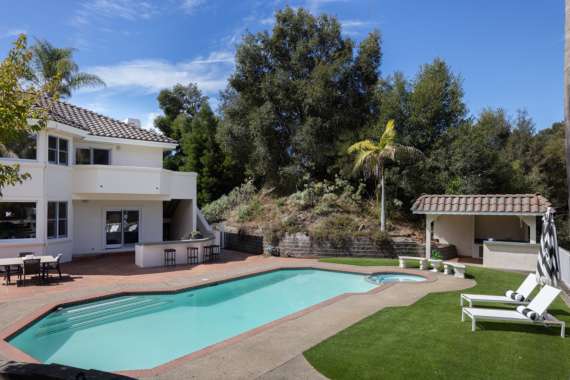 Private Aptos Estate with Vineyard Views