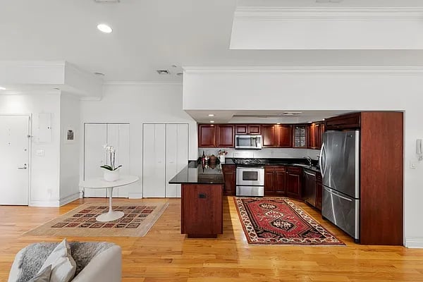 25 Murray Street #7B