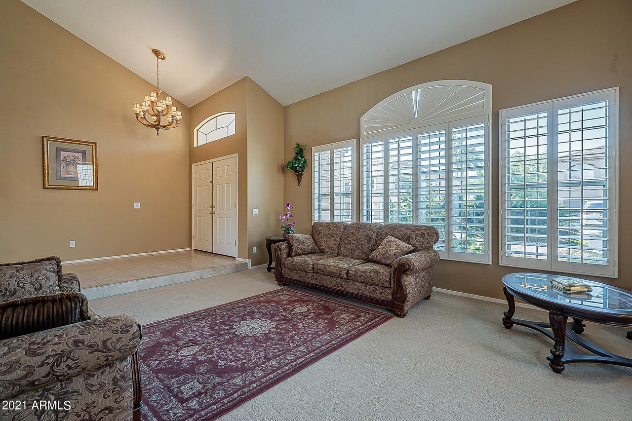 1709 E Kaibab Dr