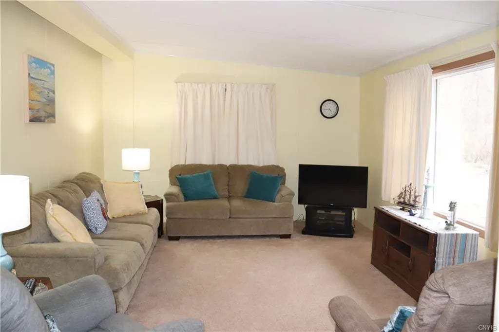 55 Shelter Valley Rd