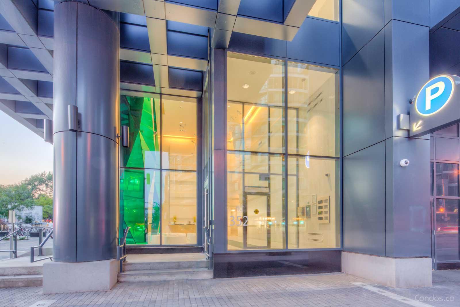 352 Front St W Unit: 2103
