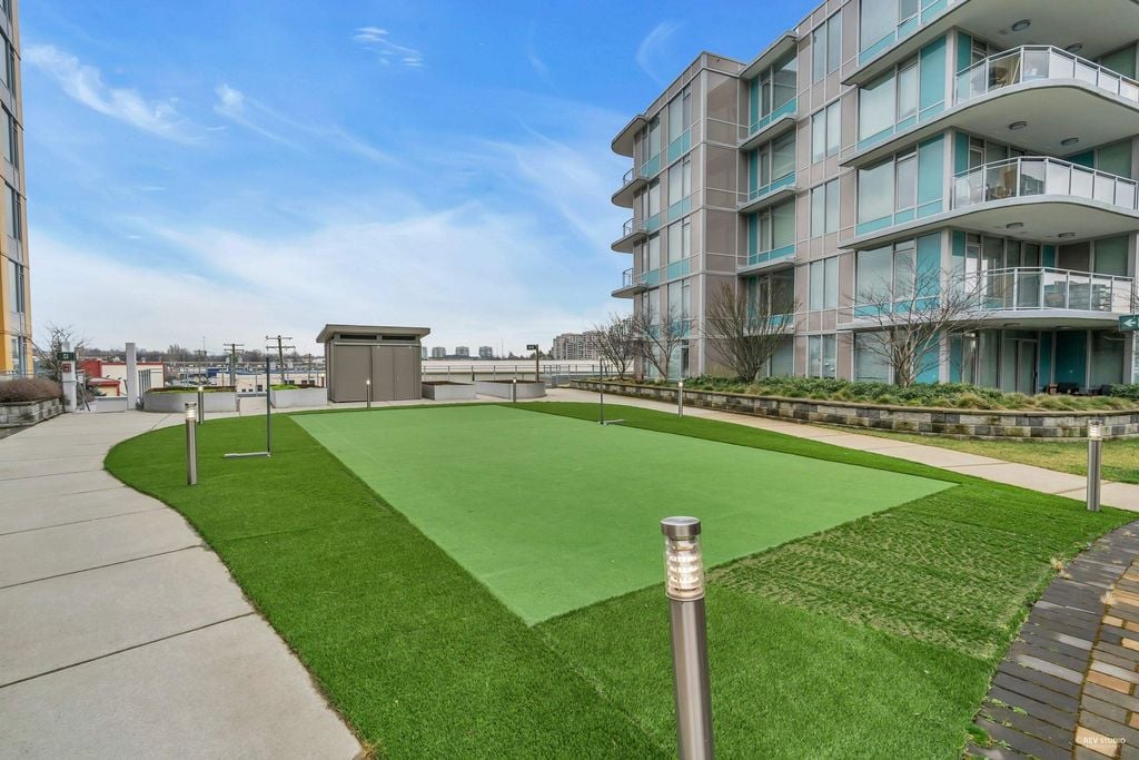 5619 Cedarbridge Wy, #609