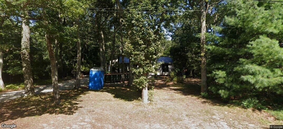 68 Laurel Ln