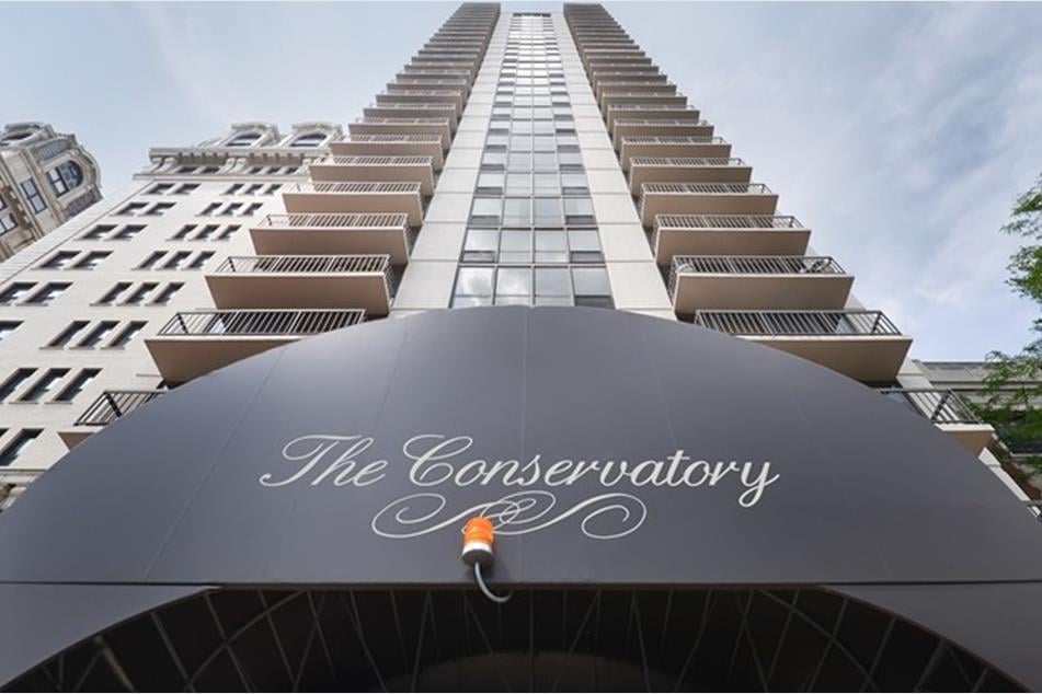 2314 N Lincoln Park #29