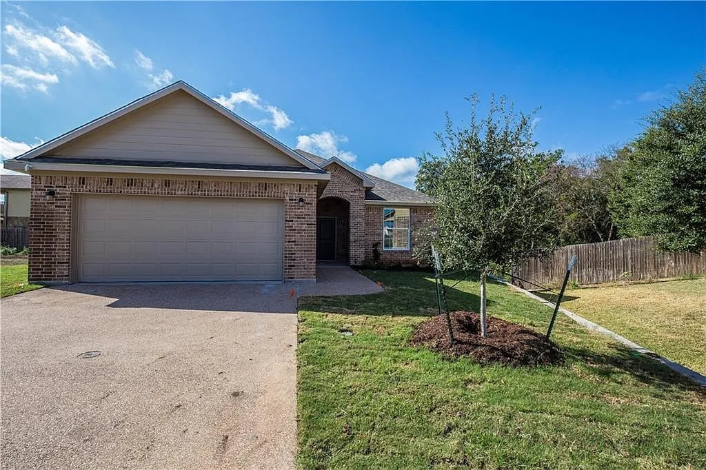 6732 Crystal Ct
