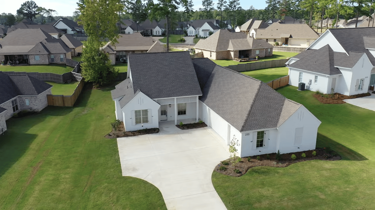 Inside STUNNING New MADISON MISSISSIPPI Homes in Thornberry | Gluckstadt | Jackson MS Suburbs