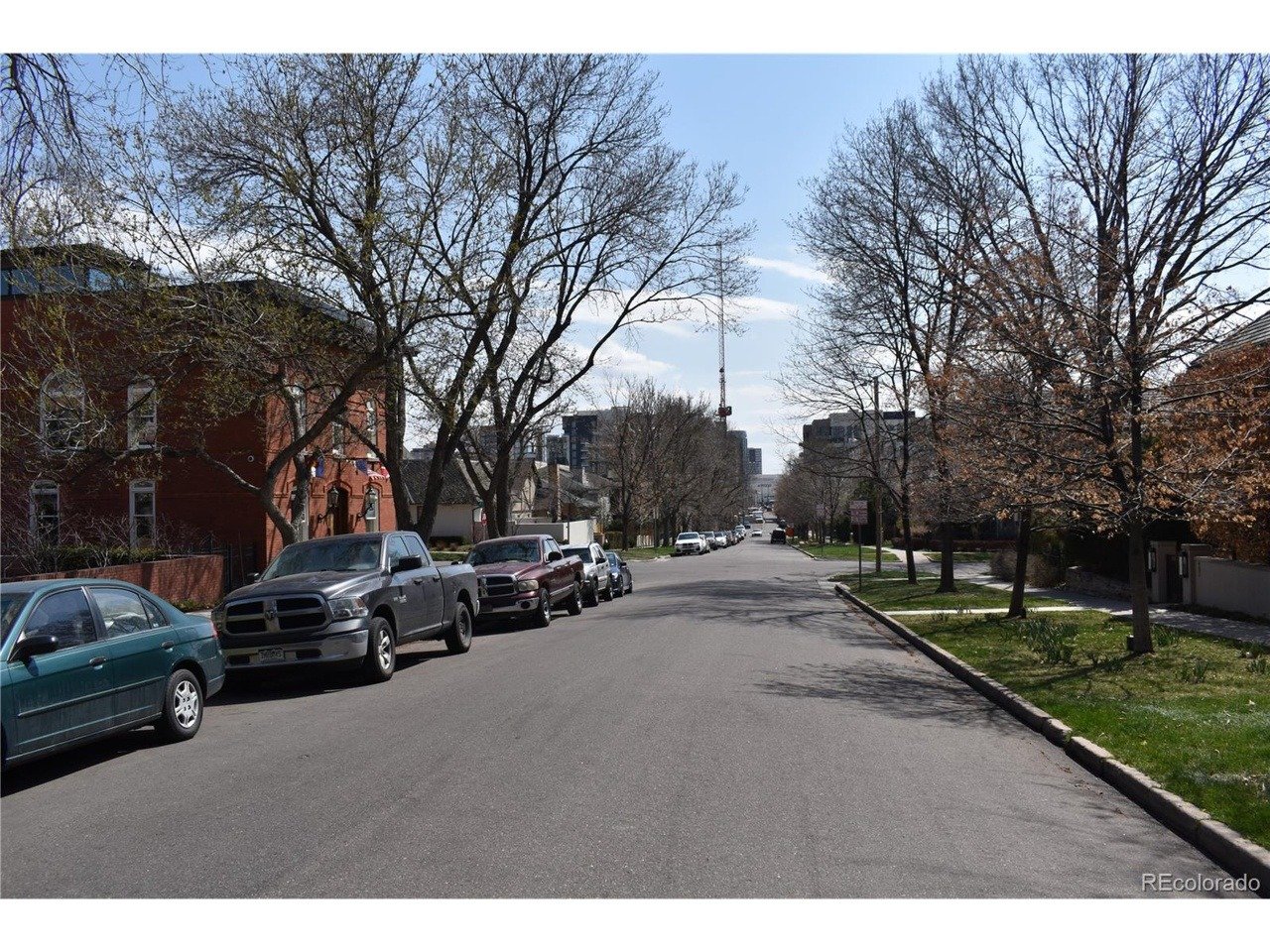 421 Saint Paul St