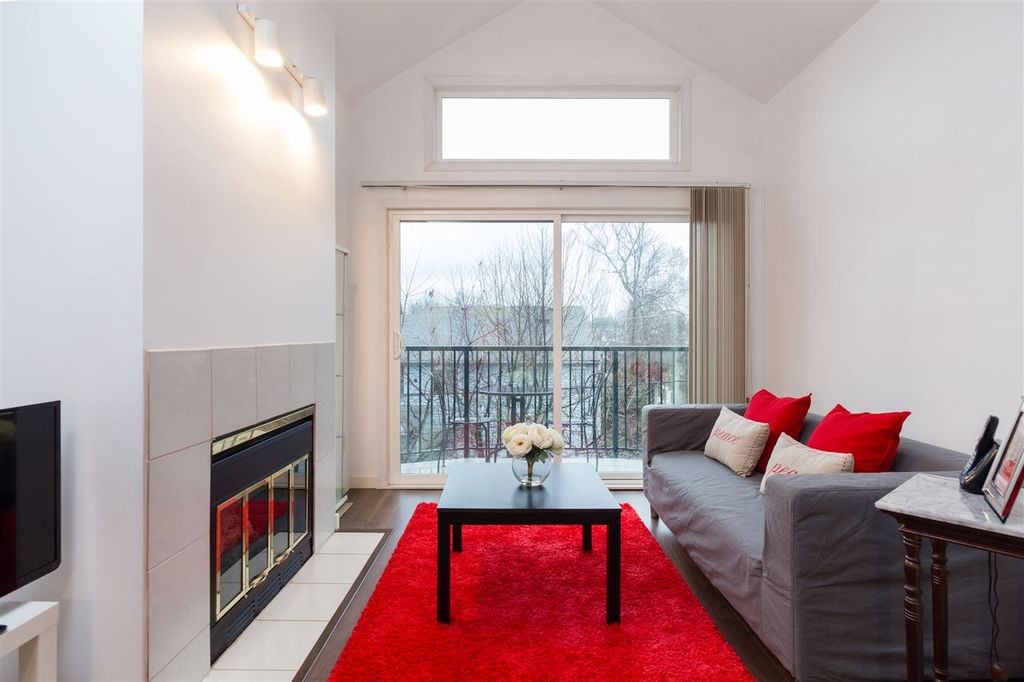 633 W 16th Ave, #306