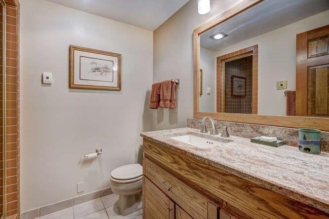 516 Kings Crown Rd, #516