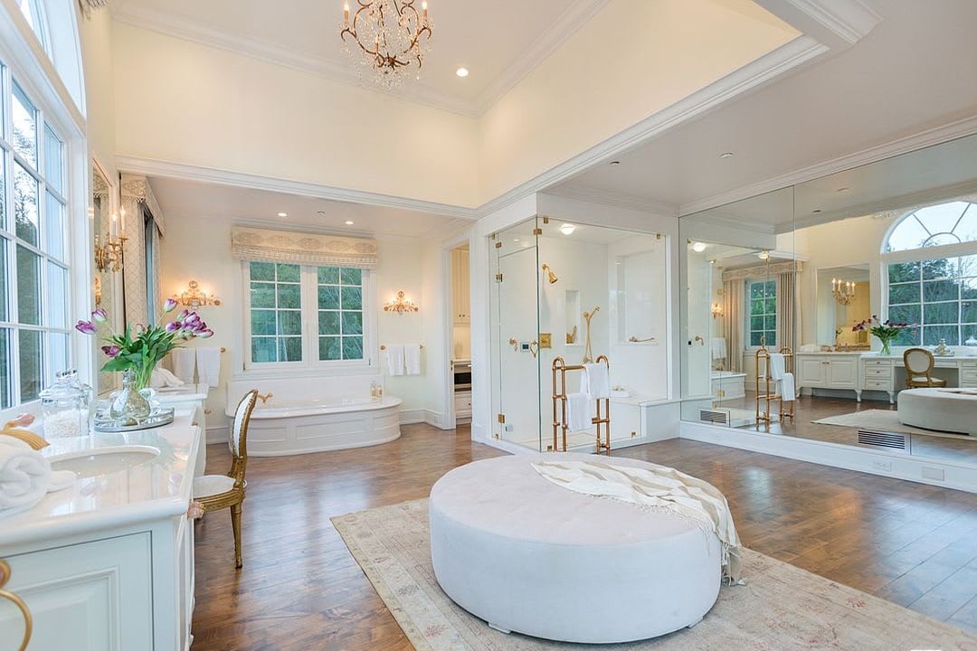 Verdant Chateau