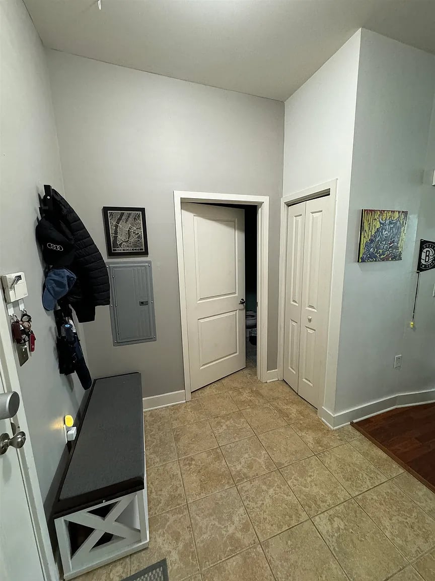 3 Greenwich Dr #89