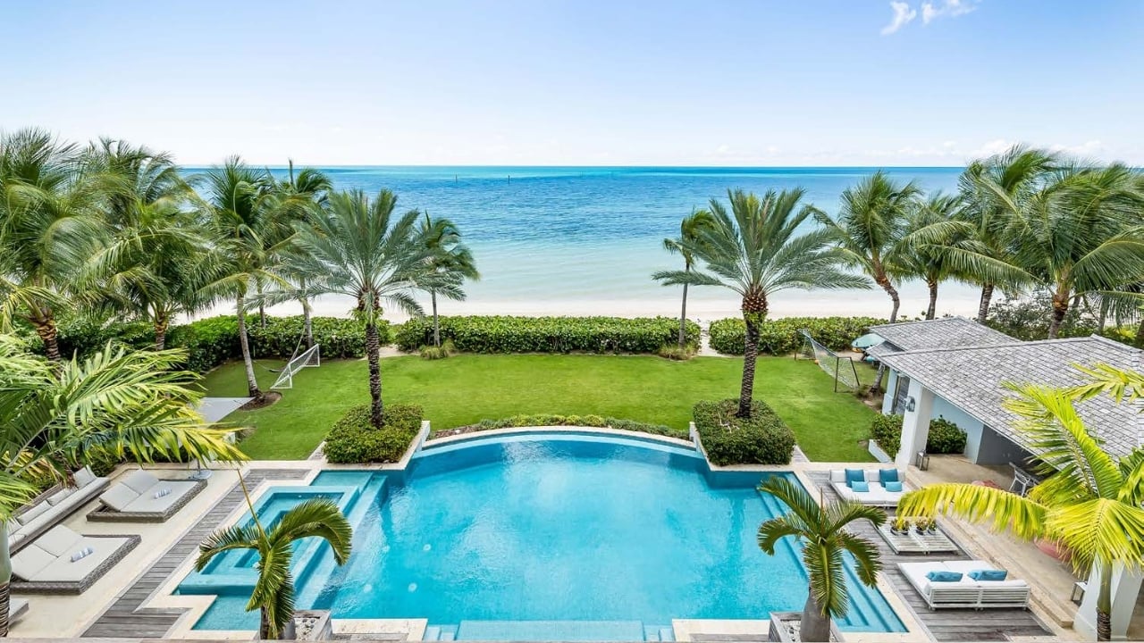 5 Oceans Beachfront Estate