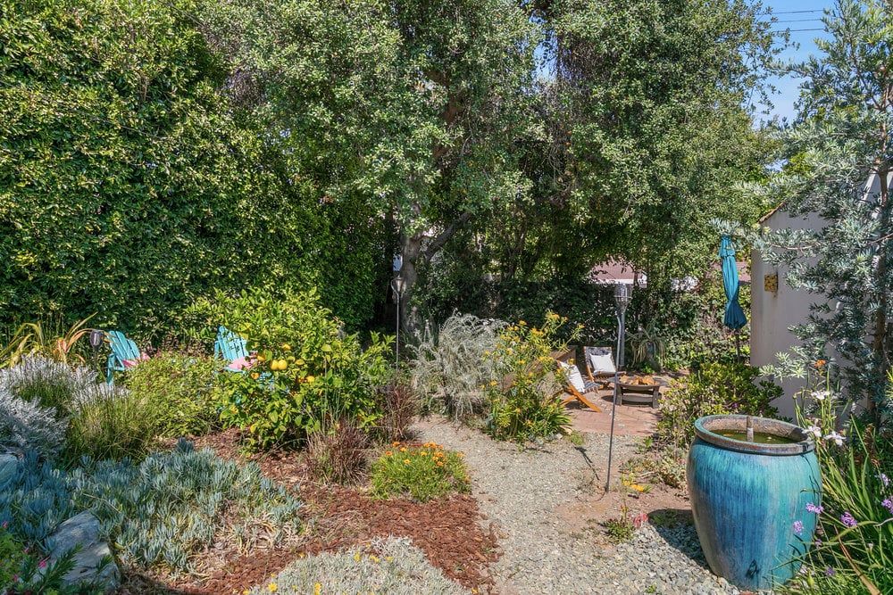 1316 S Redondo Blvd