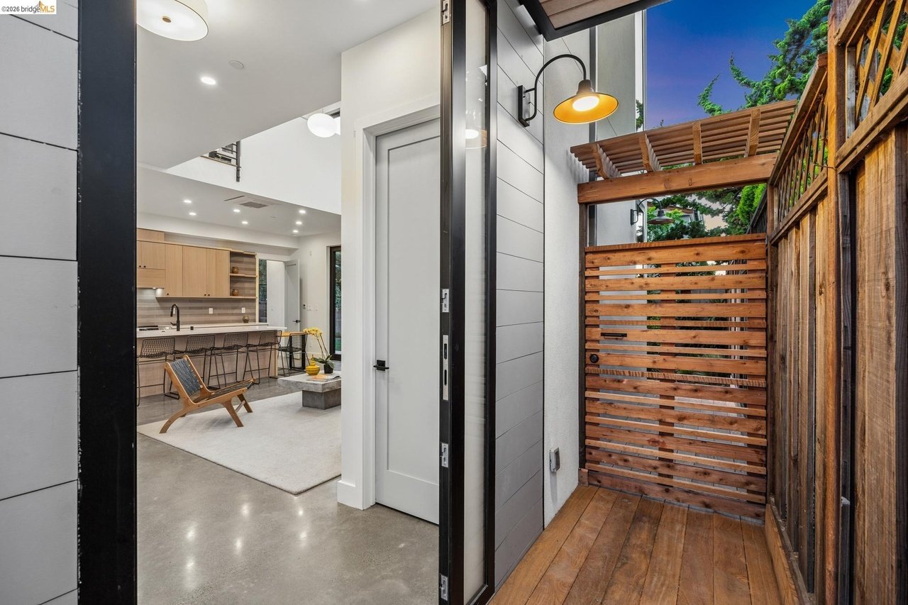 1517 Fairview St, Berkeley