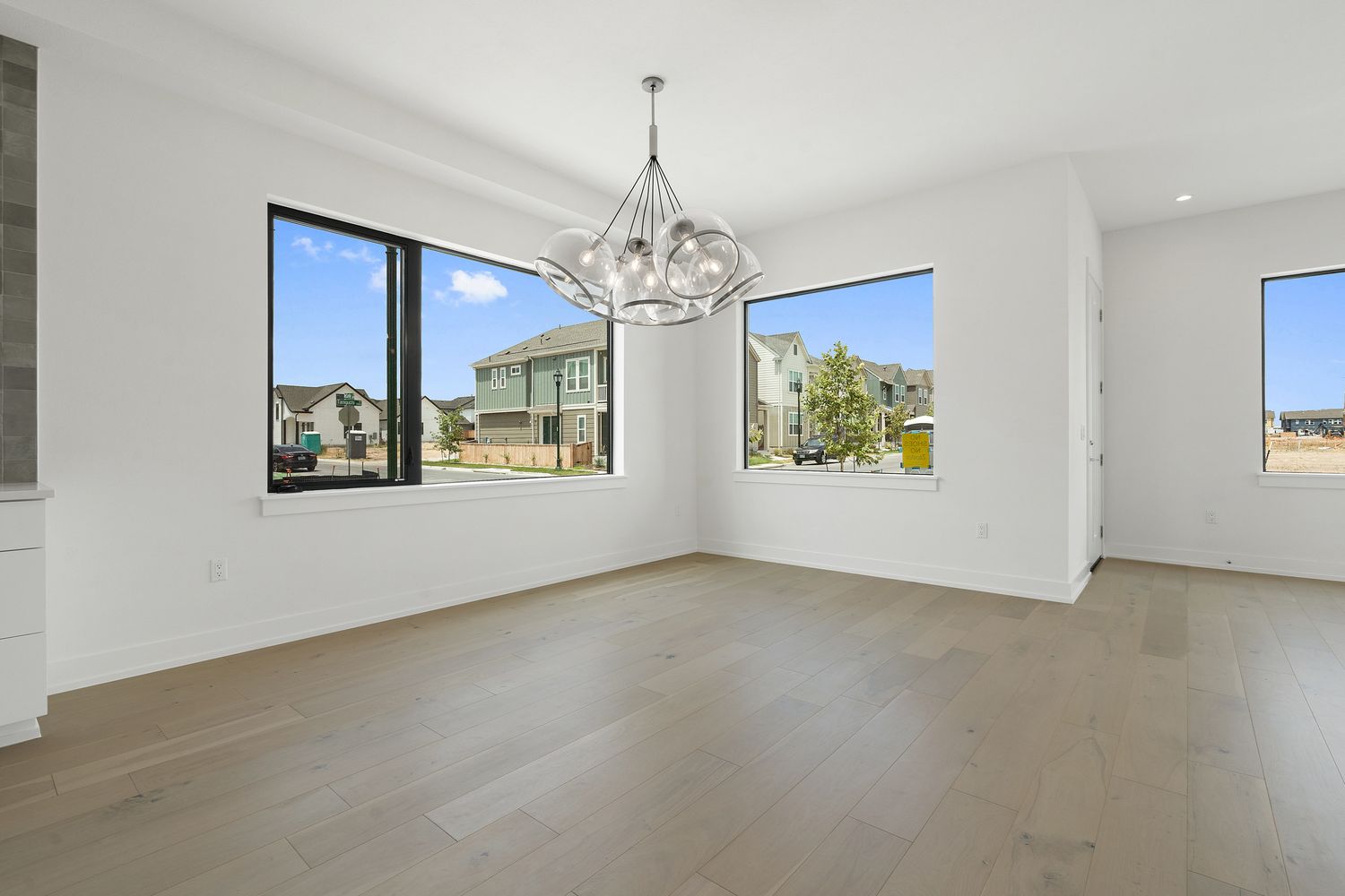 3809 Taniguchi St