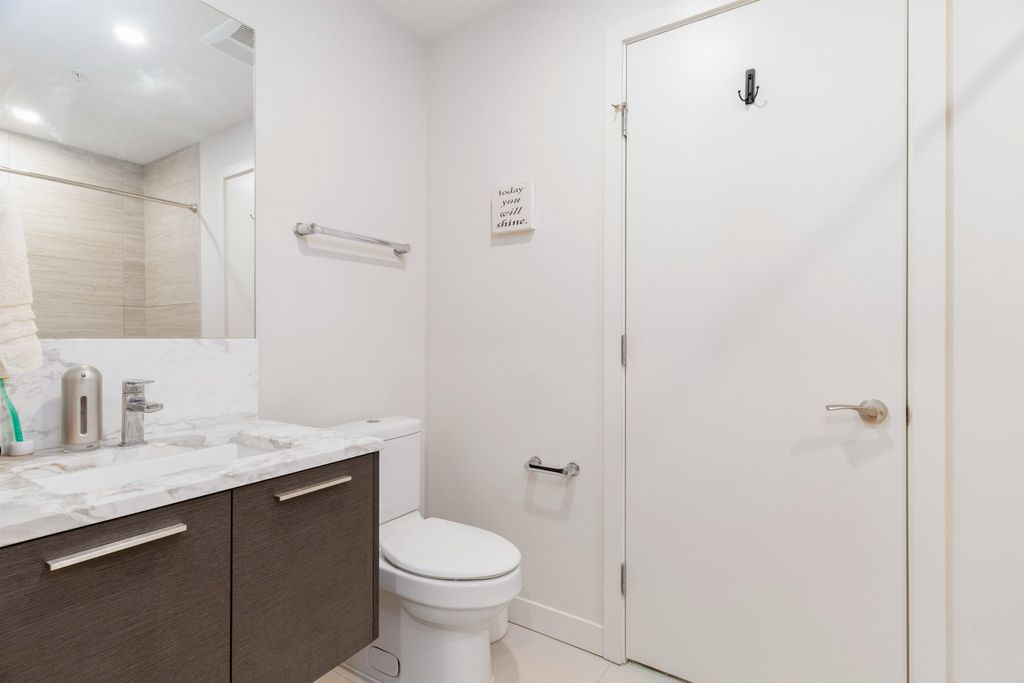 6383 Mckay Ave, #2007