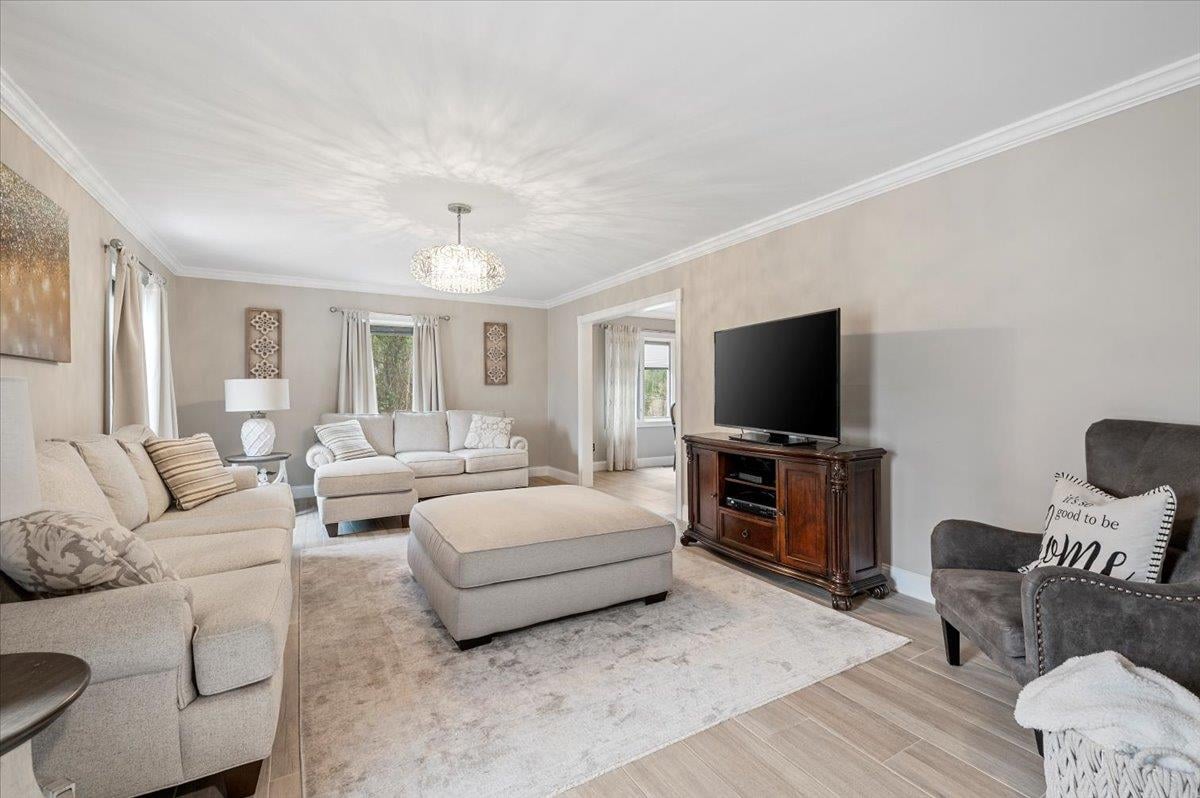 4 Redington Ct