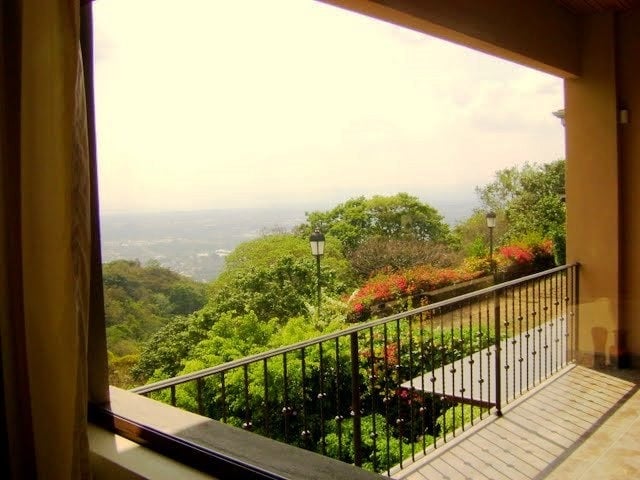 Beautiful Four Bedroom Home in Villa Real