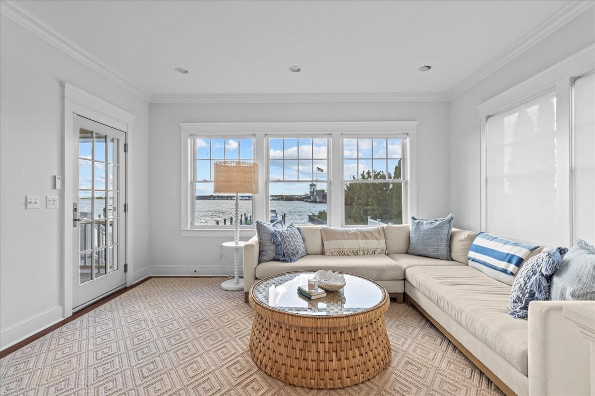 1200 Bay Avenue, Mantoloking
