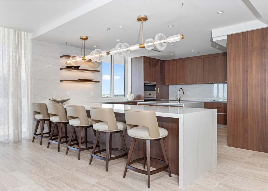 525 N Fort Lauderdale Beach Blvd #2201