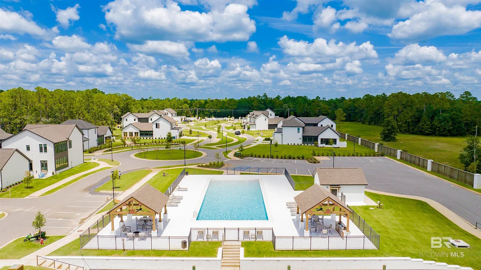 873 Inlet Cir