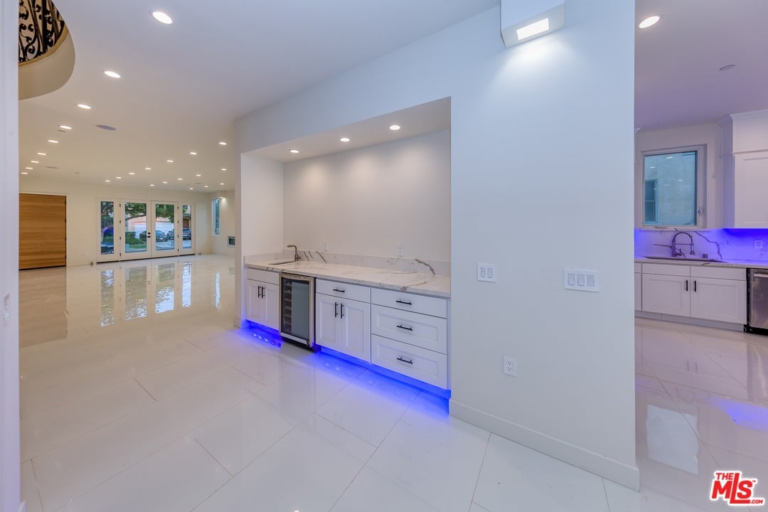 1455 S Oakhurst Dr