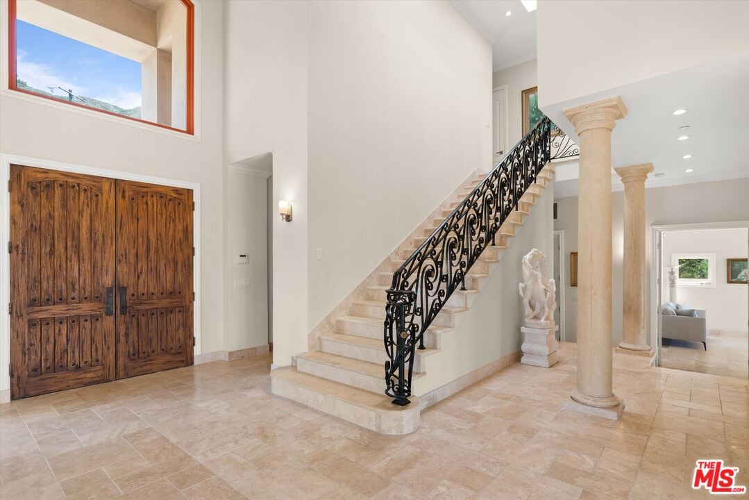 Puesta Del Sol St, 90265