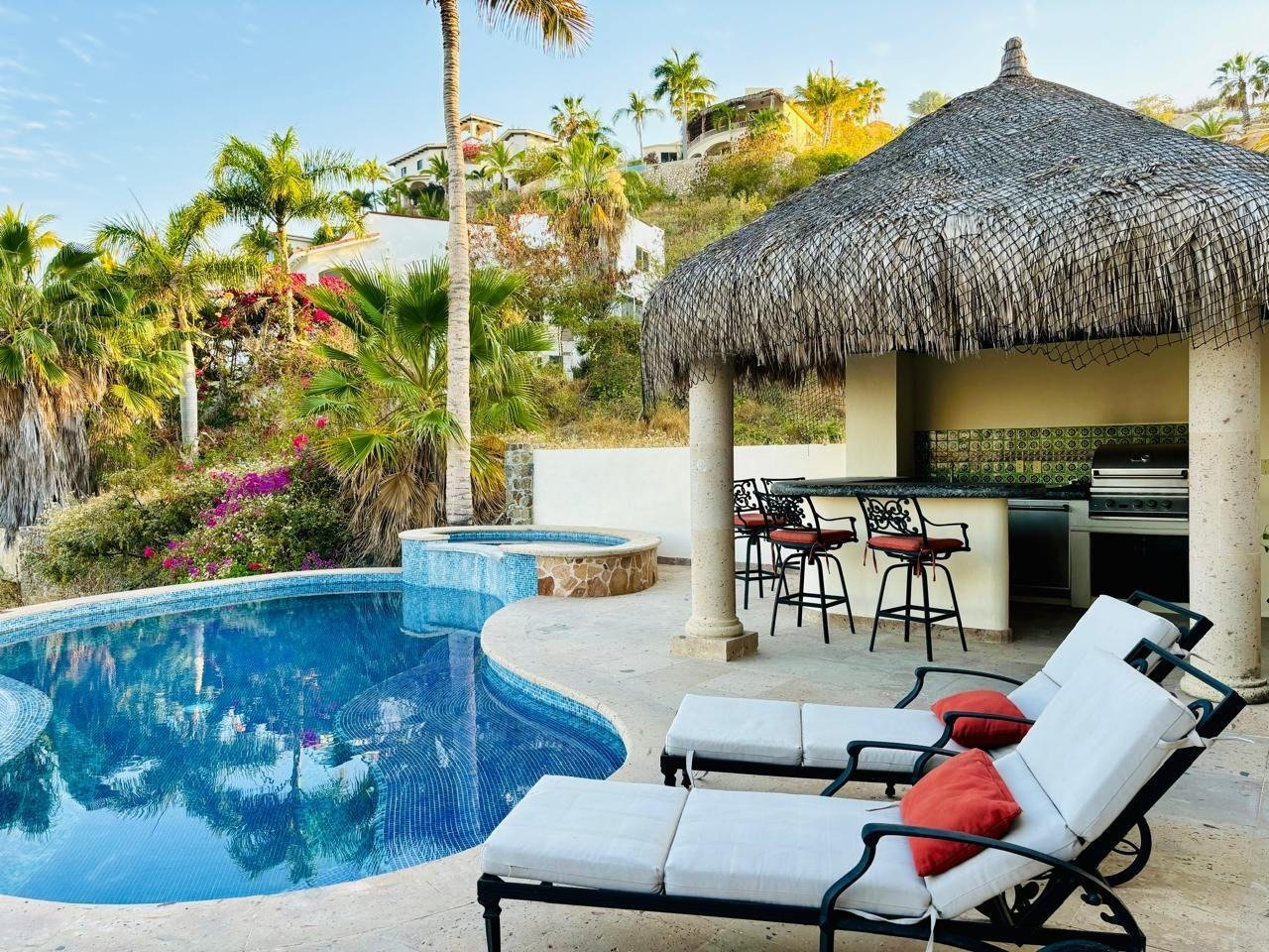 Calle Tiburon, Hacienda Palmilla San Jose Corridor