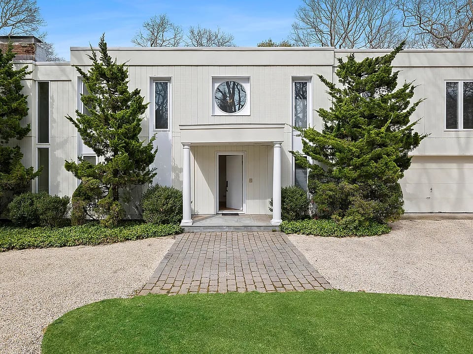 28 Georgica Close Rd 