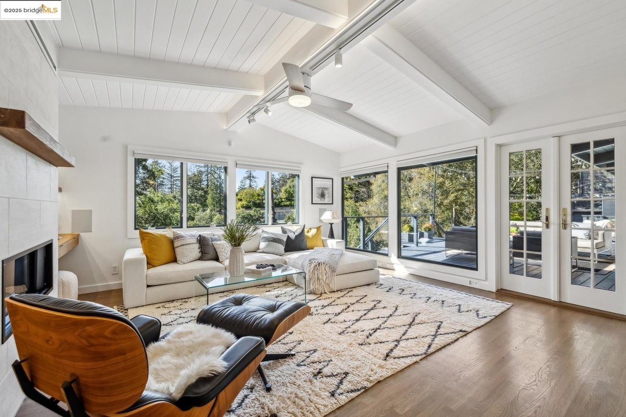5501 La Salle Ave