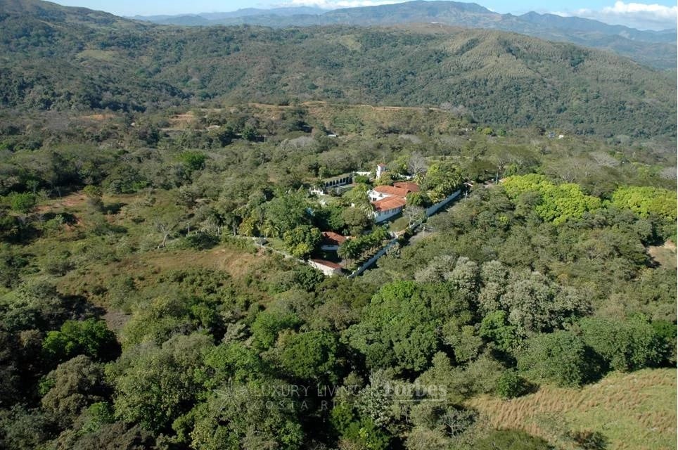 6229 - Equipped Boutique Hotel, Private Mansion or Country Club