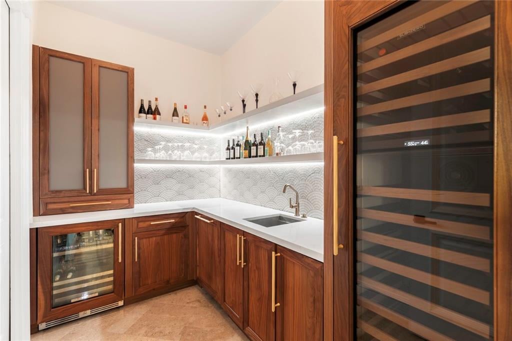 2593 SE 8th St, Pompano Beach, FL 33062