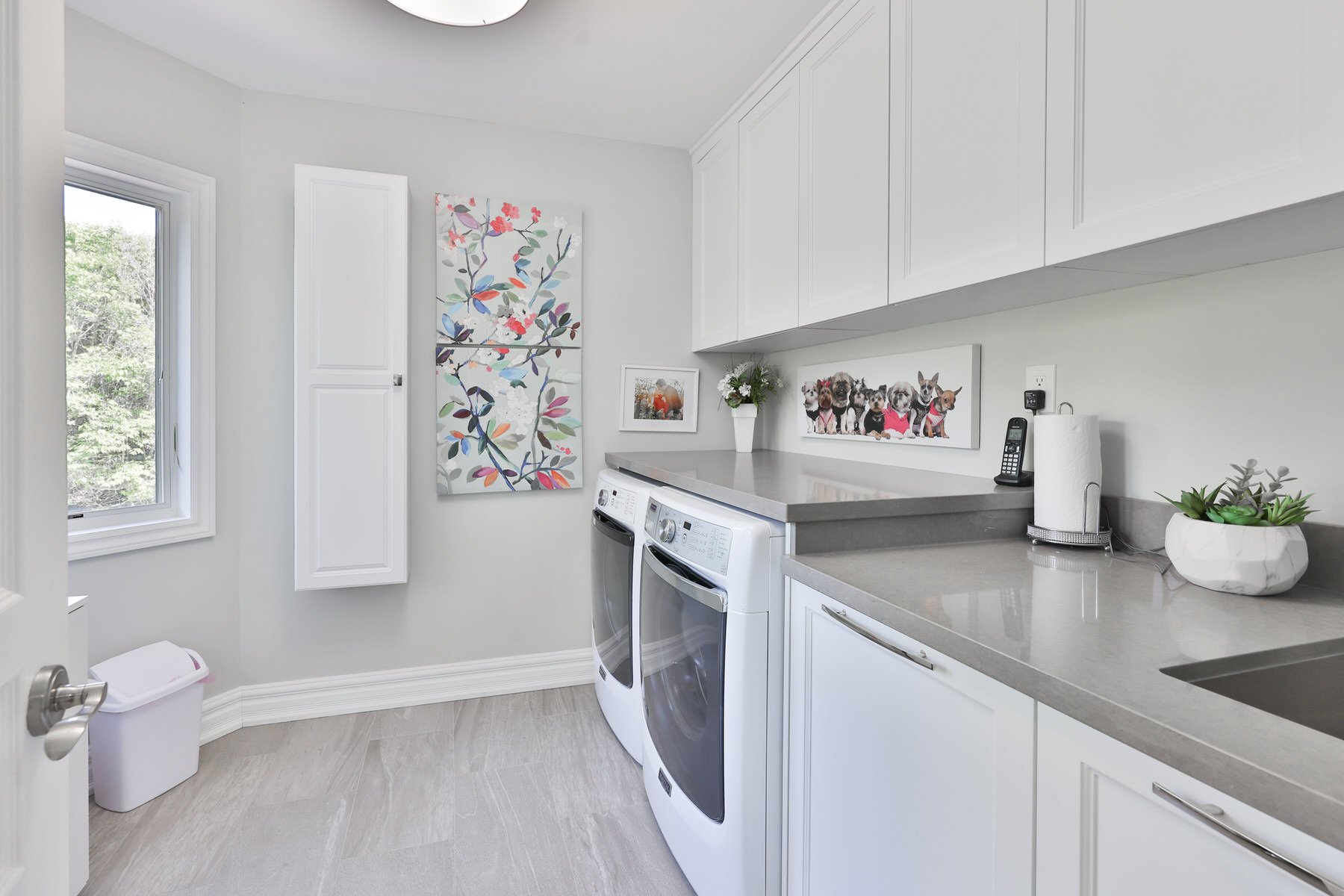 1277 Woodeden Dr