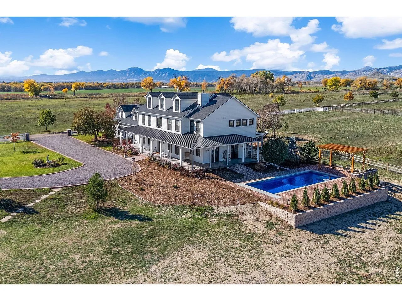 7047 Goose Point Ct