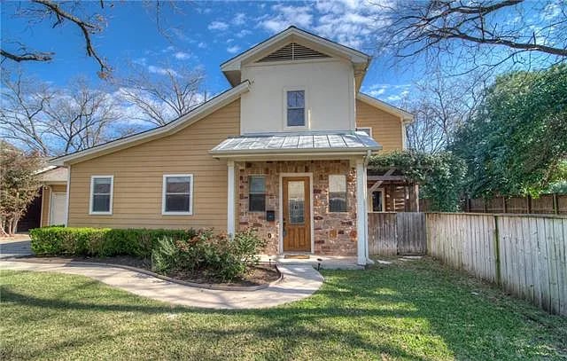 5603 William Holland Ave #B