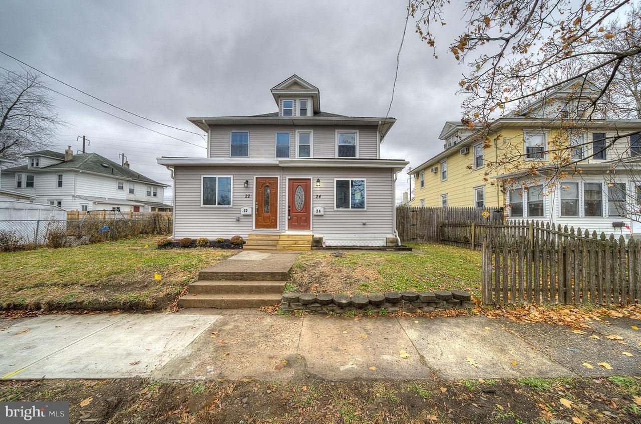 24 Delaware Ave