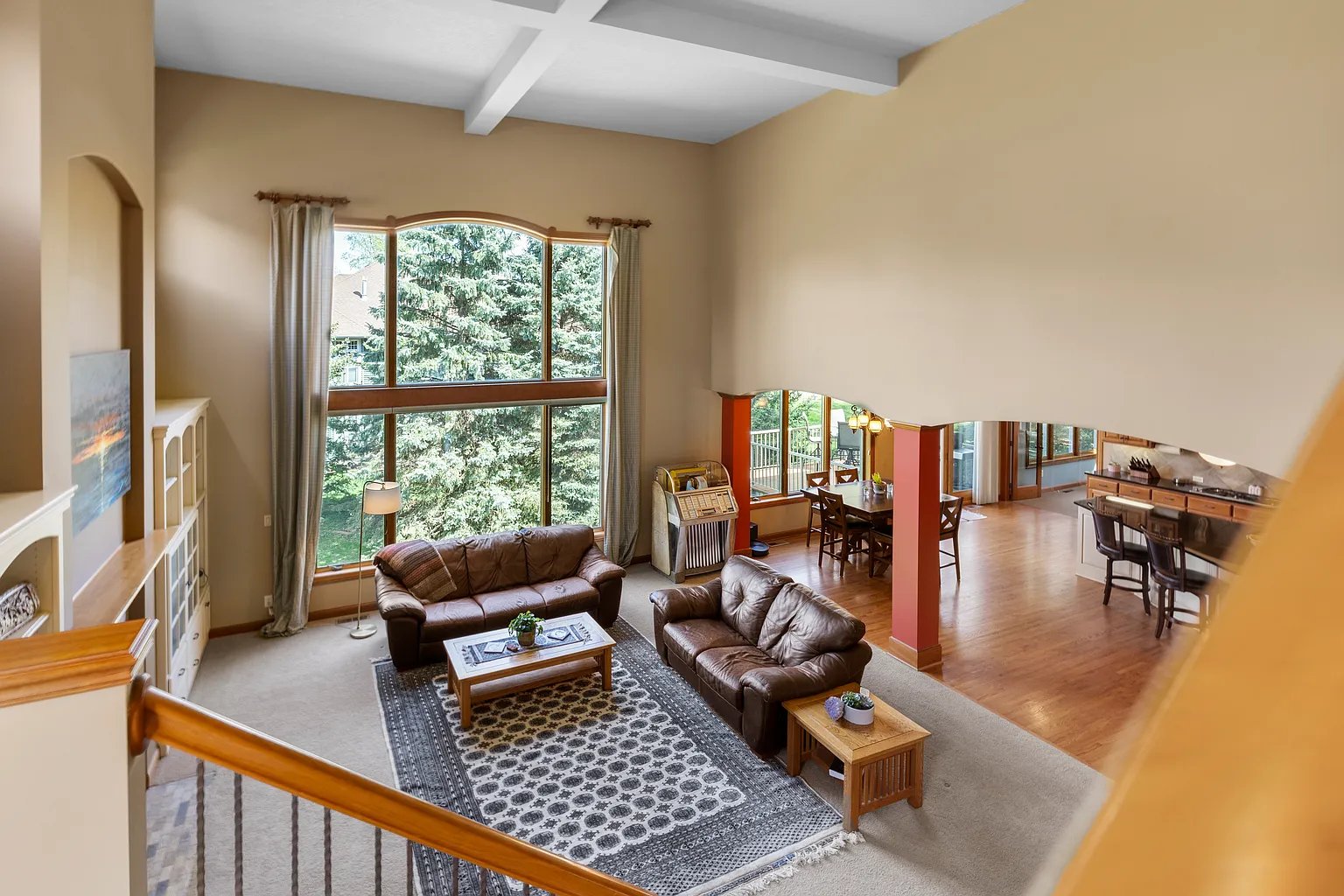 Hanson-Built Model Home on Quiet Cul-De-Sac