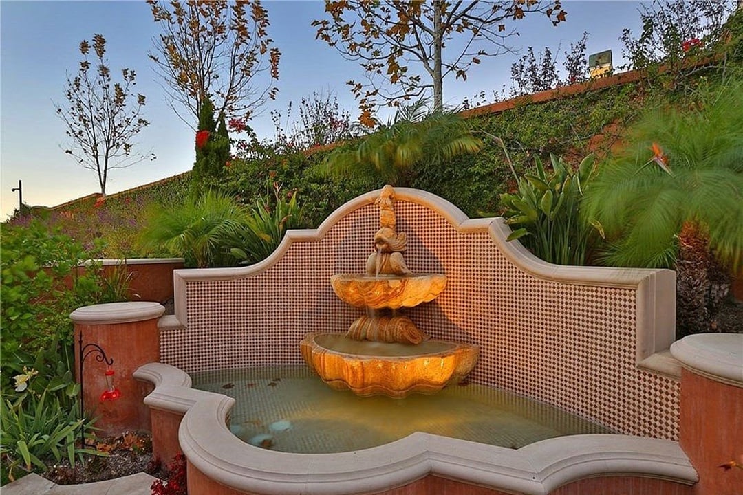 Tranquil Opulent