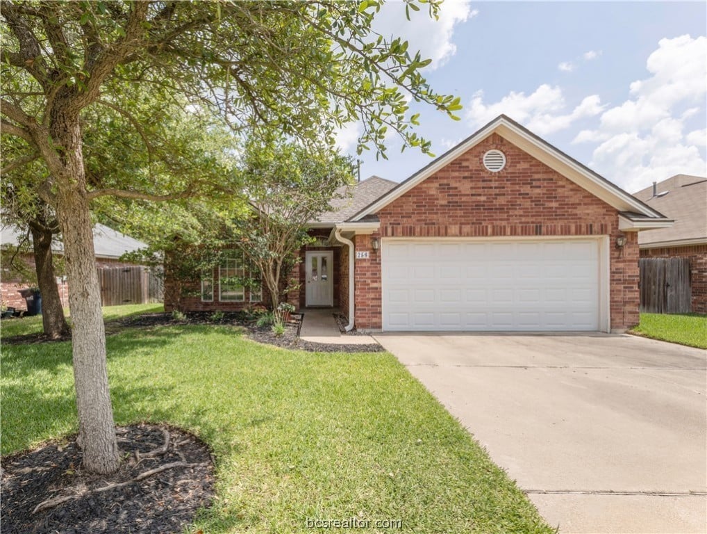 256 Stuttgart Cir