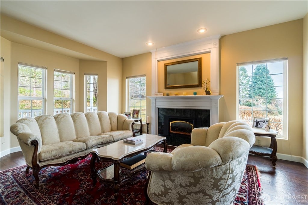 317 Highpoint Place