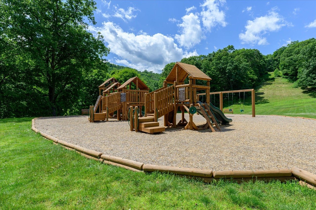 378 Heritage Hills Unit: D