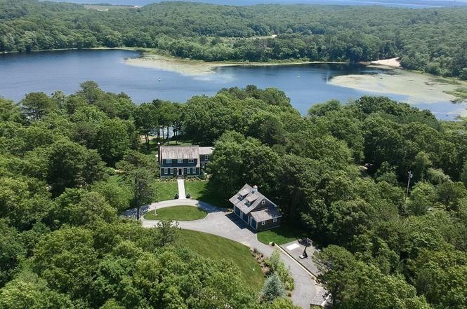70 Lake Rd