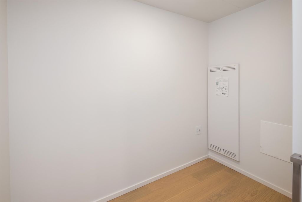 889 Pacific St, #1204