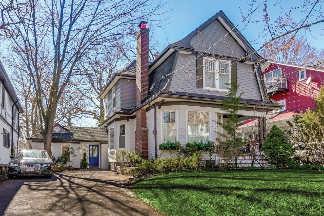 84 Balsam Ave